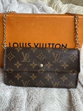 Louis Vuitton Monogram Chain Wallet Crossbody - Brown/Gold